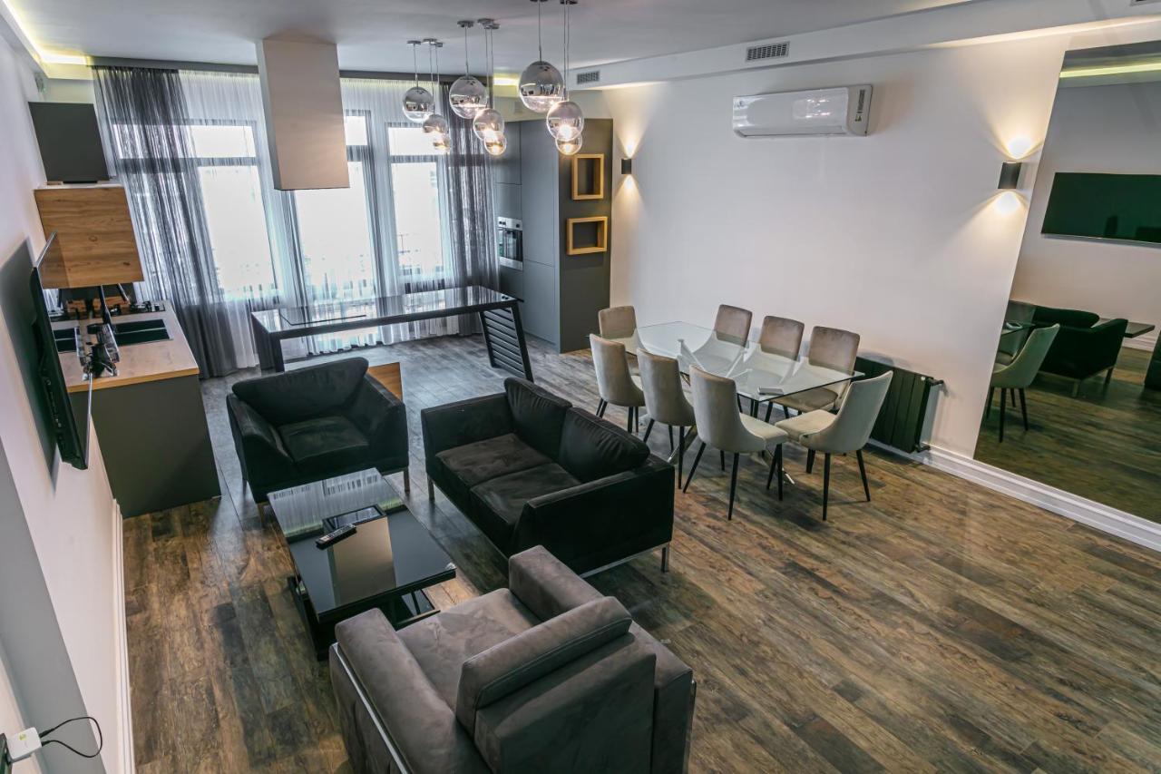 Luxe Apartment In Center Єреван Екстер'єр фото