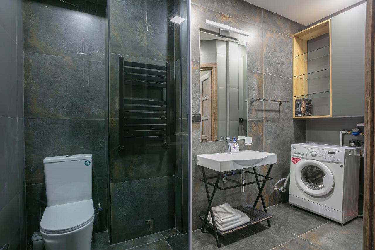Luxe Apartment In Center Єреван Екстер'єр фото