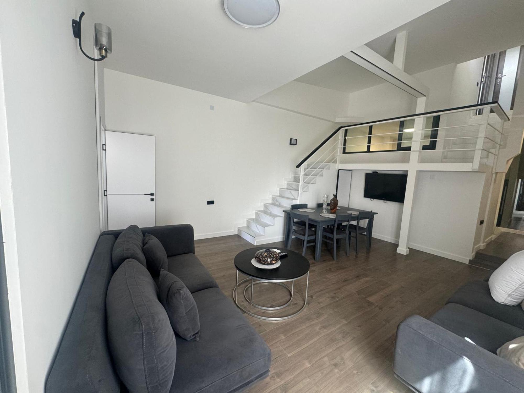 Luxe Apartment In Center Єреван Екстер'єр фото
